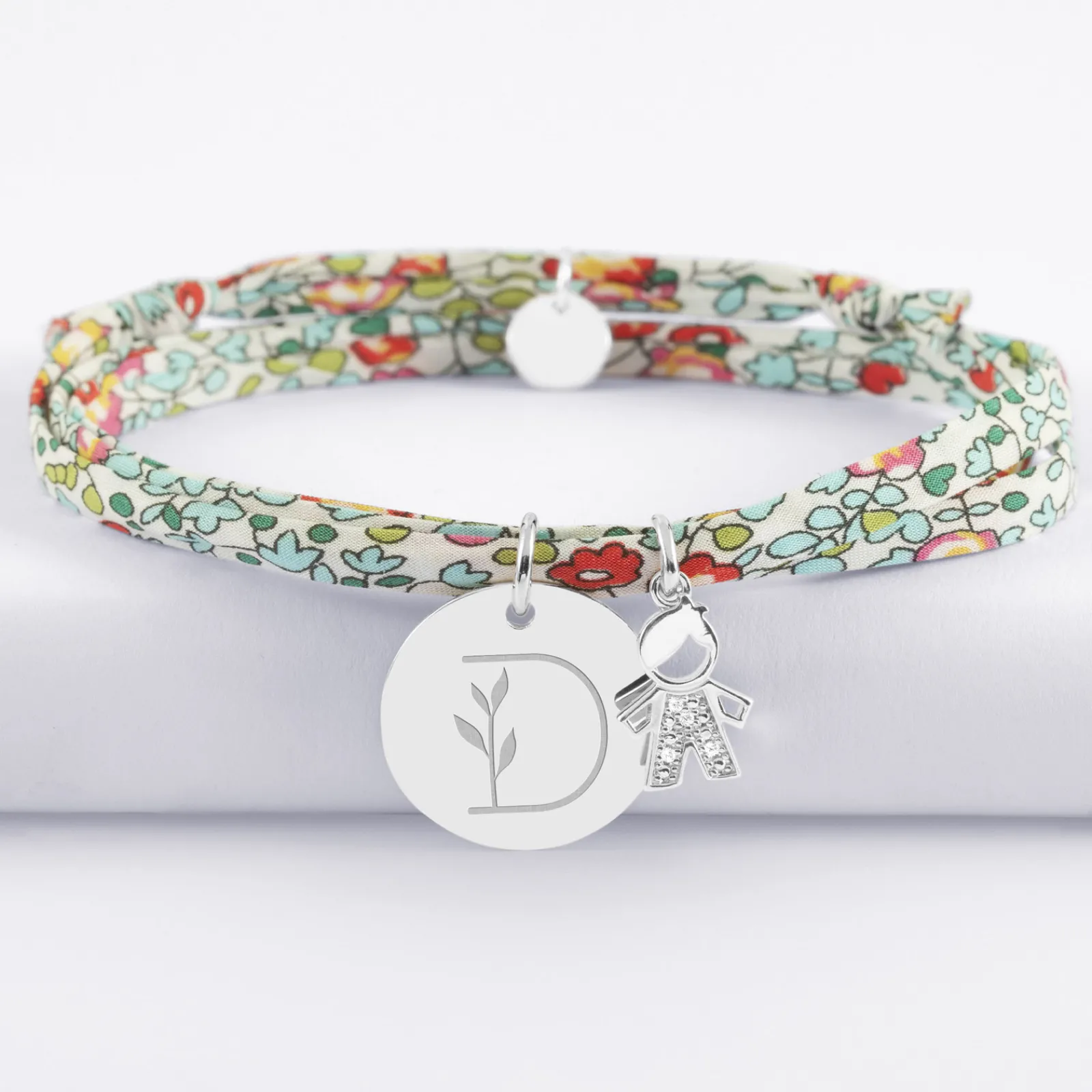 Best HappyBulle Bracelet 3 tours Liberty personnalisé médaille gravée argent 19 mm et breloque petit garçon scintillant 12 mm Argent rhodié 925