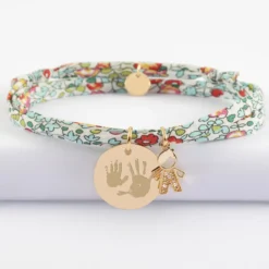 New HappyBulle Bracelet 3 tours Liberty personnalisé médaille gravée plaqué or 19 mm et breloque petit garçon scintillant 12 mm Plaqué or 18k