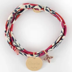Outlet HappyBulle Bracelet 3 tours Liberty personnalisé médaille gravée plaqué or 15 mm et breloque fleur pétales zircons 10 mm