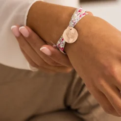 HappyBulle Bracelet 3 tours Liberty personnalisé médaille gravée plaqué or rose 19 mm Plaqué or rose 18k