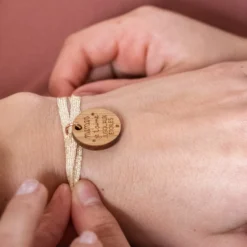 Best HappyBulle Bracelet 3 tours médaille gravée bois dormeuse ronde 20 mm