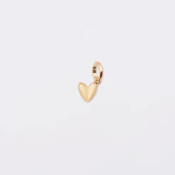 New HappyBulle Breloque petit coeur bombé plaqué or 7 mm - x Atelier Wagram Plaqué or 18k