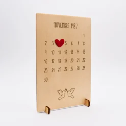 HappyBulle Cadre calendrier personnalisé bois gravé 15x10 cm avec support