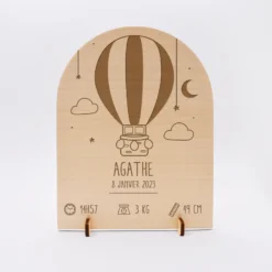 Hot HappyBulle Cadre de naissance montgolfière personnalisé bois gravé 15x11,5 cm