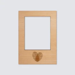 HappyBulle Cadre polaroïd personnalisé gravé bois aimanté petit format 68x97 mm