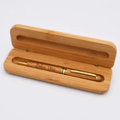 Sale HappyBulle Coffret bambou personnalisé et stylo gravé 170x54 mm - Nos petits imparfaits
