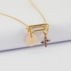 Hot HappyBulle Collier chaîne ovale ouvert personnalisé médaille gravée plaqué or 10 mm et breloque fleur pétales 10 mm