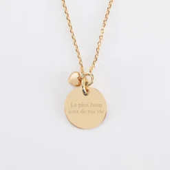 Discount HappyBulle Collier mini coeur bombé Mariée personnalisé médaille gravée plaqué or 15 mm Plaqué or 18k