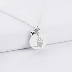 HappyBulle Collier mini coeur bombé Mariée personnalisé médaille gravée argent 15 mm Argent rhodié 925