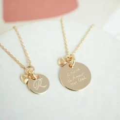 Best HappyBulle Collier mini coeur bombé personnalisé médaille gravée plaqué or 10 mm Plaqué or 18k