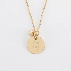 Outlet HappyBulle Collier mini coeur bombé personnalisé médaille gravée plaqué or 15 mm Plaqué or 18k