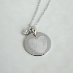 Sale HappyBulle Collier mini coeur scintillant personnalisé médaille gravée argent 15 mm Argent rhodié 925