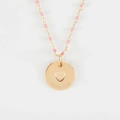 Clearance HappyBulle Collier perles Miyuki colorées personnalisé médaille gravée plaqué or coeur estampillé 15 mm - x Atelier Wagram