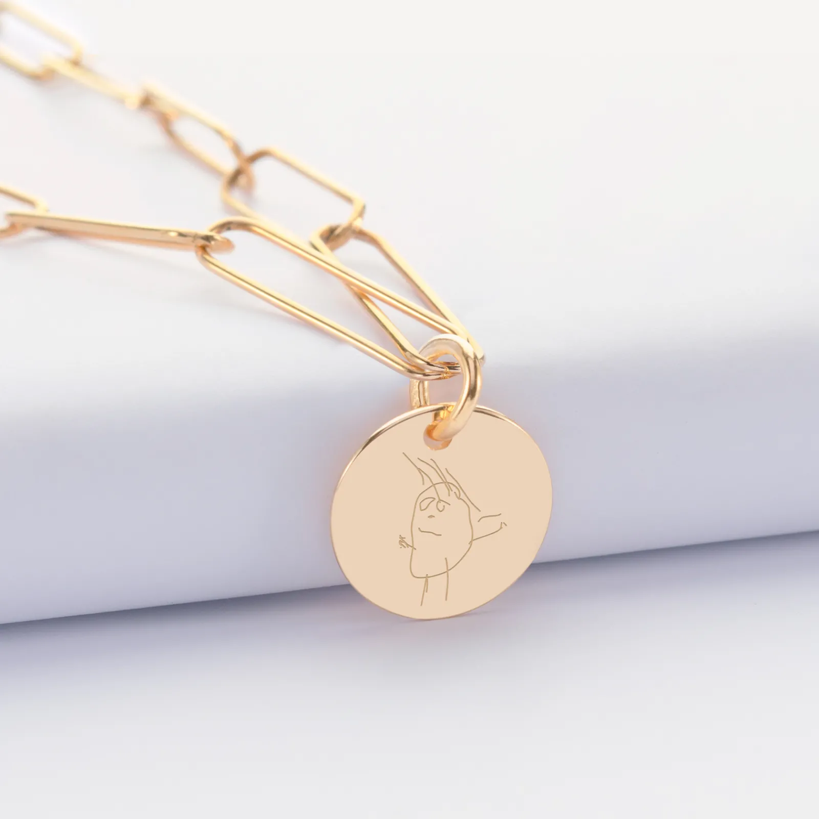 Outlet HappyBulle Collier personnalisé grandes mailles médaille gravée plaqué or 15 mm Plaqué or 18k