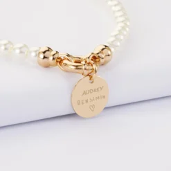 Outlet HappyBulle Collier personnalisé perles de Majorque fermoir marin médaille gravée plaqué or 15 mm