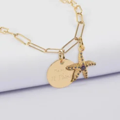 Hot HappyBulle Collier personnalisé petites mailles médaille gravée plaqué or 15 mm et breloque(s) summer - à composer