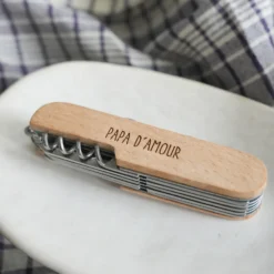 Sale HappyBulle Couteau suisse personnalisé bois gravé - Nos petits imparfaits