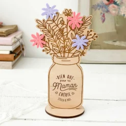 Outlet HappyBulle Décoration bouquet de fleurs personnalisé bois gravé 16x9 cm - Edition spéciale "Maman chérie"
