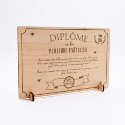 Best HappyBulle Diplôme de la meilleure maîtresse personnalisé bois gravé 15x10 cm avec support Femme
