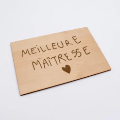 Best HappyBulle Diplôme de la meilleure maîtresse personnalisé bois gravé 15x10 cm avec support Femme