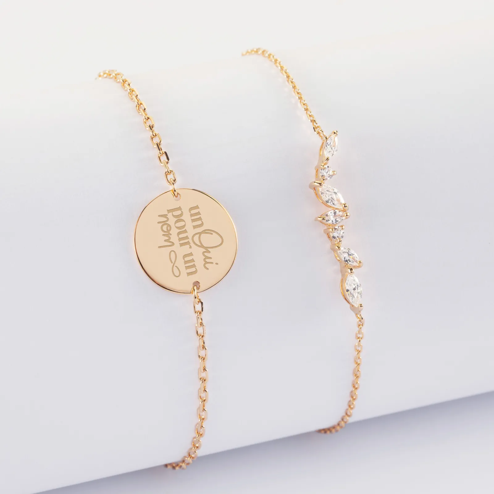 Best HappyBulle Duo bracelets Mariée personnalisés chaine barrette scintillante et médaille gravée plaqué or 2 trous 15 mm Plaqué or 18k