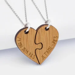 New HappyBulle Duo de pendentifs personnalisés médailles gravées bois prénoms 