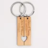 Clearance HappyBulle Duo de porte-clés personnalisés médailles gravées bois plaques 16x66 mm "pour les amoureux"