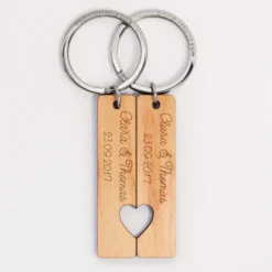 Clearance HappyBulle Duo de porte-clés personnalisés médailles gravées bois plaques 16x66 mm "pour les amoureux"