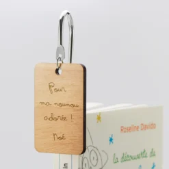 Sale HappyBulle Marque page personnalisé acier médaille gravée bois