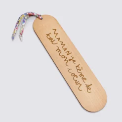 Discount HappyBulle Marque page personnalisé bois gravé avec cordon liberty