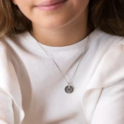 Discount HappyBulle Pendentif baptême enfant personnalisé médaille gravée argent 15 mm Argent rhodié 925