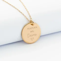 Clearance HappyBulle Pendentif bohème personnalisé médaille gravée plaqué or 19 mm Plaqué or 18k