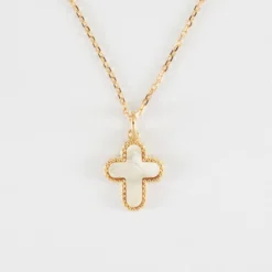 Hot HappyBulle Pendentif croix nacre plaqué or 16 mm