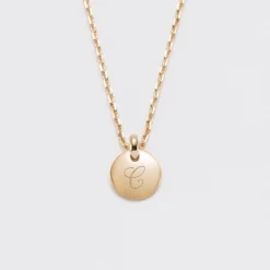 New HappyBulle Pendentif enfant initiale personnalisé médaille gravée plaqué or 10 mm Plaqué or 18k