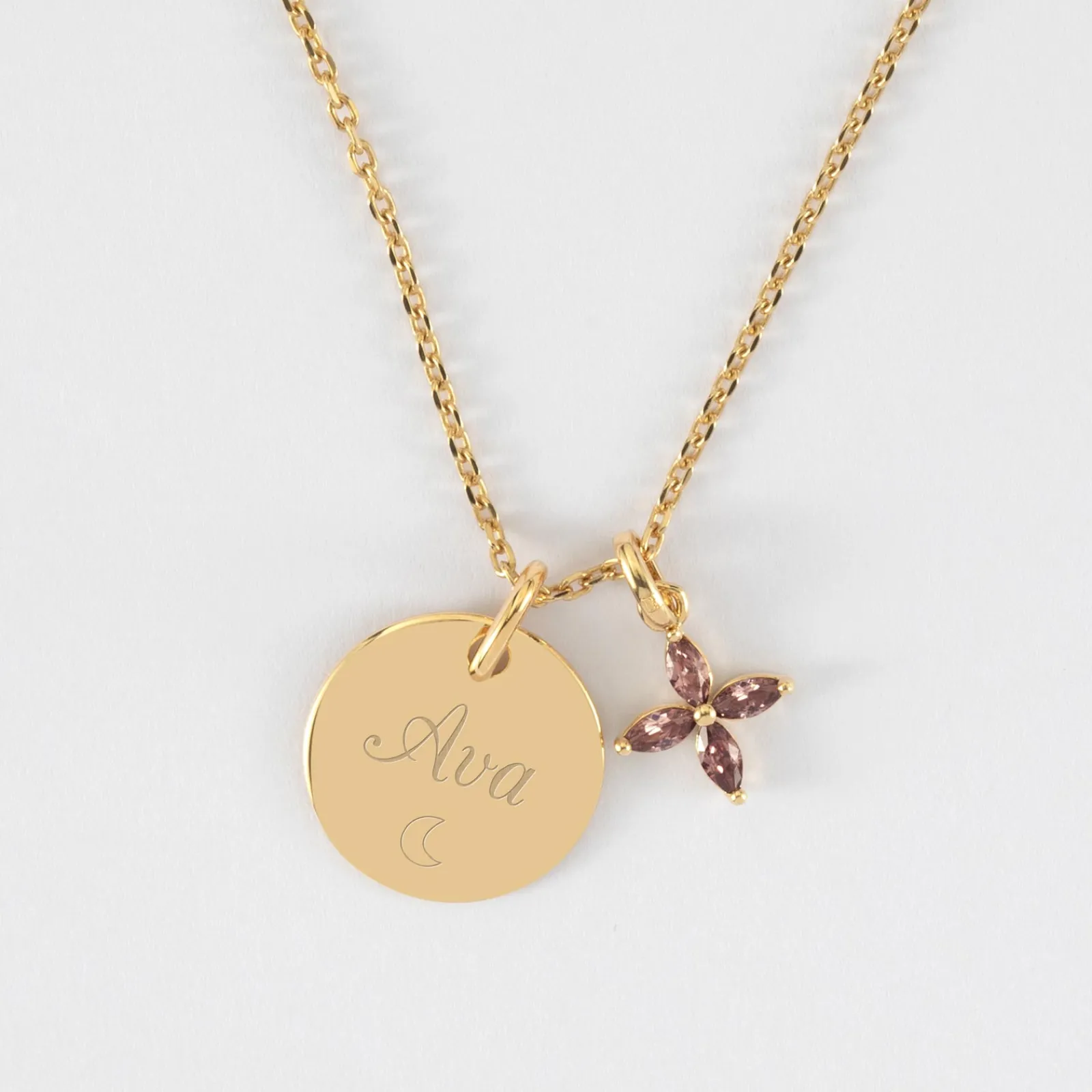 Hot HappyBulle Pendentif enfant personnalisé médaille gravée plaqué or 15 mm et breloque fleur pétales zircons 10 mm