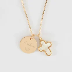 Discount HappyBulle Pendentif enfant personnalisé médaille gravée plaqué or 15 mm et breloque croix nacre 16 mm