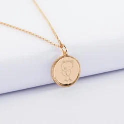 Sale HappyBulle Pendentif enfant personnalisé médaille gravée plaqué or ange texturée 14 mm Plaqué or 18k
