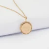 HappyBulle Pendentif enfant personnalisé médaille contour fleur gravée plaqué or 15 mm