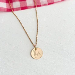 Clearance HappyBulle Pendentif enfant personnalisé initiale médaille gravée plaqué or 15 mm - x Marie Savart Plaqué or 18k