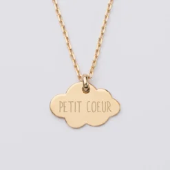 Clearance HappyBulle Pendentif enfant personnalisé prénom médaille gravée plaqué or nuage 20x14 mm Plaqué or 18k