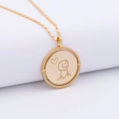 Discount HappyBulle Pendentif enfant personnalisé médaille réversible contour tressé Eternelle gravée plaqué or 18 mm - x Capucine Plaqué or 18k