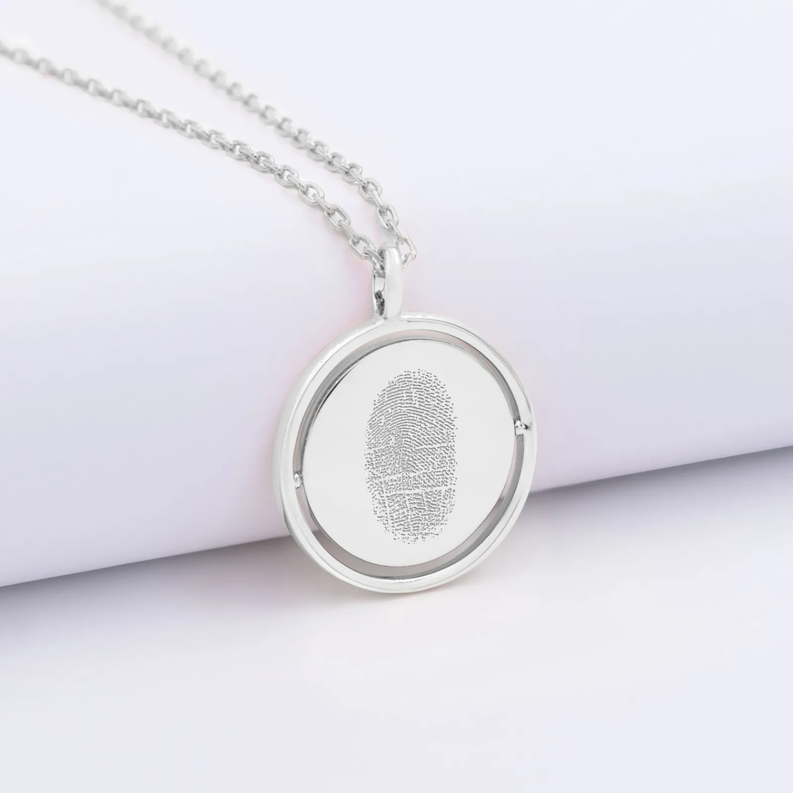 Outlet HappyBulle Pendentif enfant personnalisé médaille réversible Eternelle gravée argent 18 mm - x Capucine Argent rhodié 925