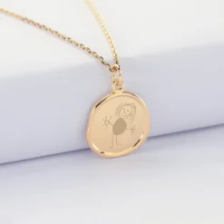 Outlet HappyBulle Pendentif enfant personnalisé médaille cachet gravée plaqué or 17 mm