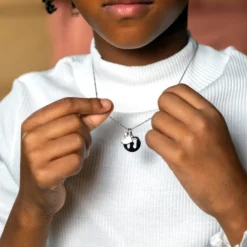 Best HappyBulle Pendentif enfant personnalisé médaille gravée argent 15 mm et breloque coeur email 10 mm Argent rhodié 925