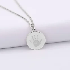 Outlet HappyBulle Pendentif enfant personnalisé médaille gravée argent rose des vents texturée 14 mm Argent rhodié 925