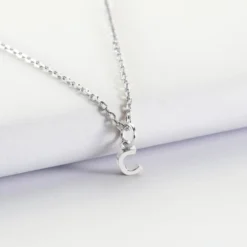 Sale HappyBulle Pendentif enfant personnalisé médaille argent lettre initiale 5 mm Argent rhodié 925