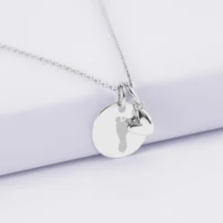 Online HappyBulle Pendentif enfant personnalisé médaille gravée argent 15 mm et breloque petit coeur bombé 7 mm - x Atelier Wagram Argent rhodié 925