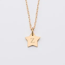 Best HappyBulle Pendentif enfant personnalisé initiale médaille gravée plaqué or étoile 12 mm Plaqué or 18k