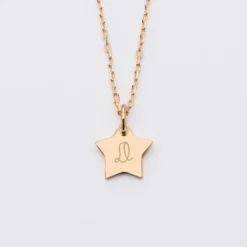 Best HappyBulle Pendentif enfant personnalisé initiale médaille gravée plaqué or étoile 12 mm Plaqué or 18k
