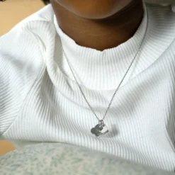 Online HappyBulle Pendentif enfant personnalisé médaille gravée argent nuage 20x14 mm et breloque coeur email 10 mm Argent rhodié 925
